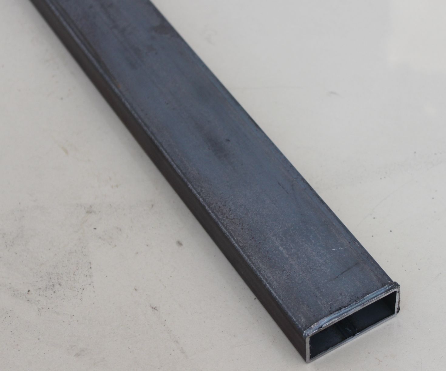 ASTM-A106-Hot-Rolled-Rectangular-Steel-Pipe